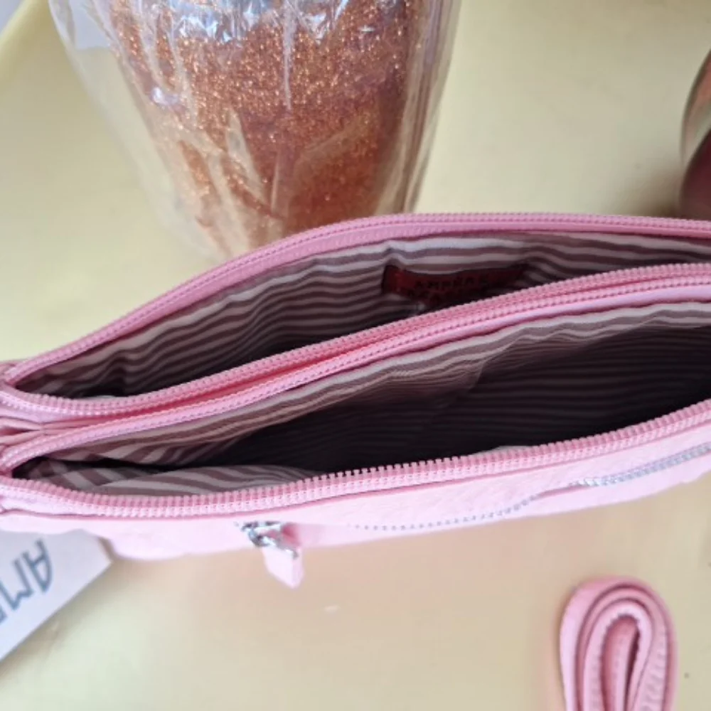 NWT, Crossbody, Vegan Leather #7690 - Picture 4 of 10